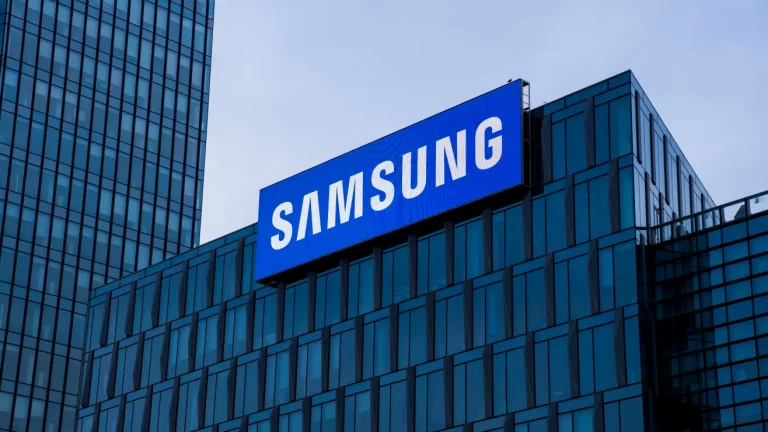 SAMSUNG