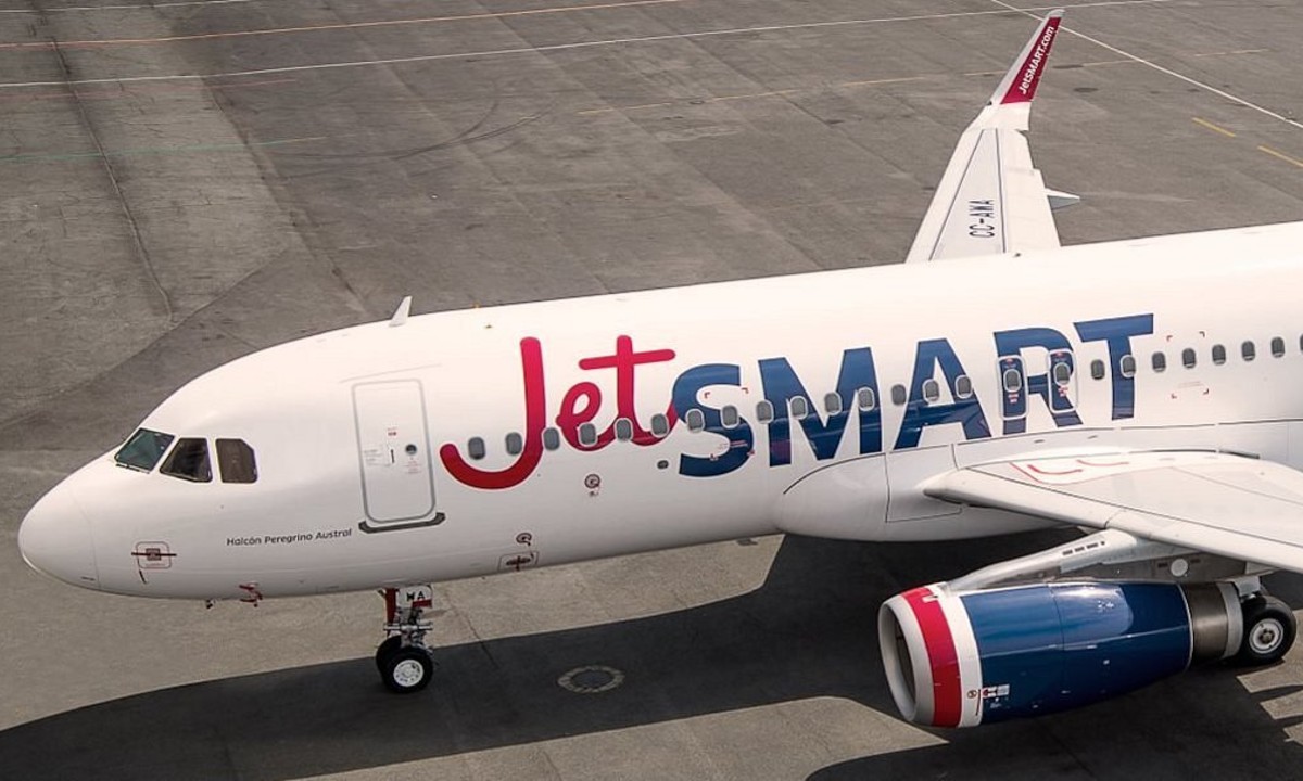 JetSMART lanza descuentos de hasta 70% en vuelos nacionales: así se puede acceder a los Smart Days