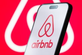 ¿Qué está pasando con airbnb colombia? Denuncian intervención para tumbar ley que regularía la app de arriendos en el país.