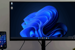 el NexPhone también es capaz de ejecutar Windows 11. En este caso, es necesario reiniciar el dispositivo para cambiar de sistema, pero la idea de llevar un equipo compatible con Windows en el bolsillo resulta interesante. 