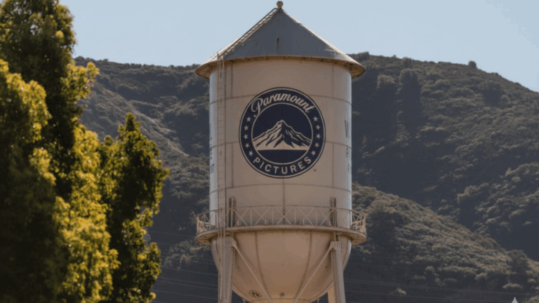 De acuerdo con fuentes la compra de Warner Bros se consolidó por cerca de 110 millones de dólares.