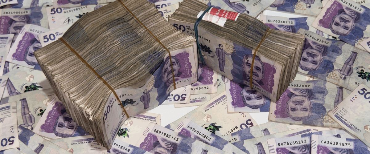 Gobierno Petro fijaría el Salario Mínimo vital a través de un estatuto.