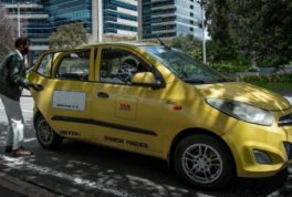 Así funciona Mi movilidad a un clic: la página que te permite validar un taxi.