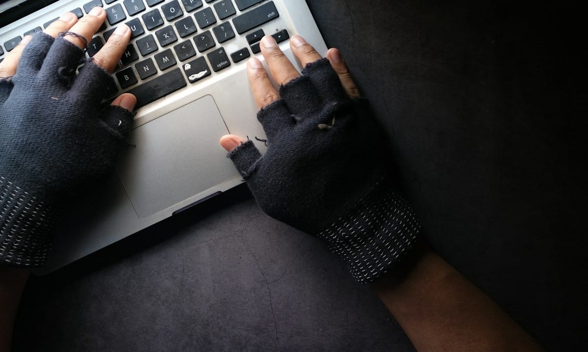 Vercel, la importante empresa tecnológica hackeada a través de una app de IA